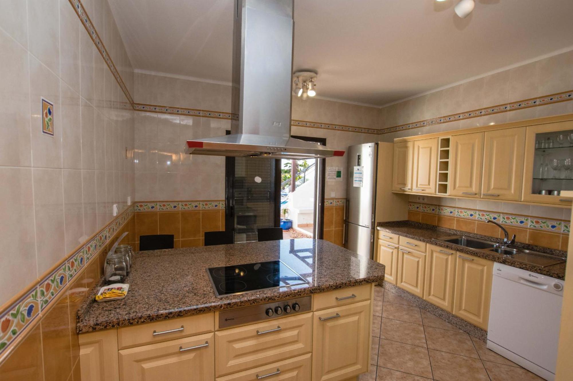 Villa Montana - Lh113 By Villas Now Ltd Playa Blanca  Room photo
